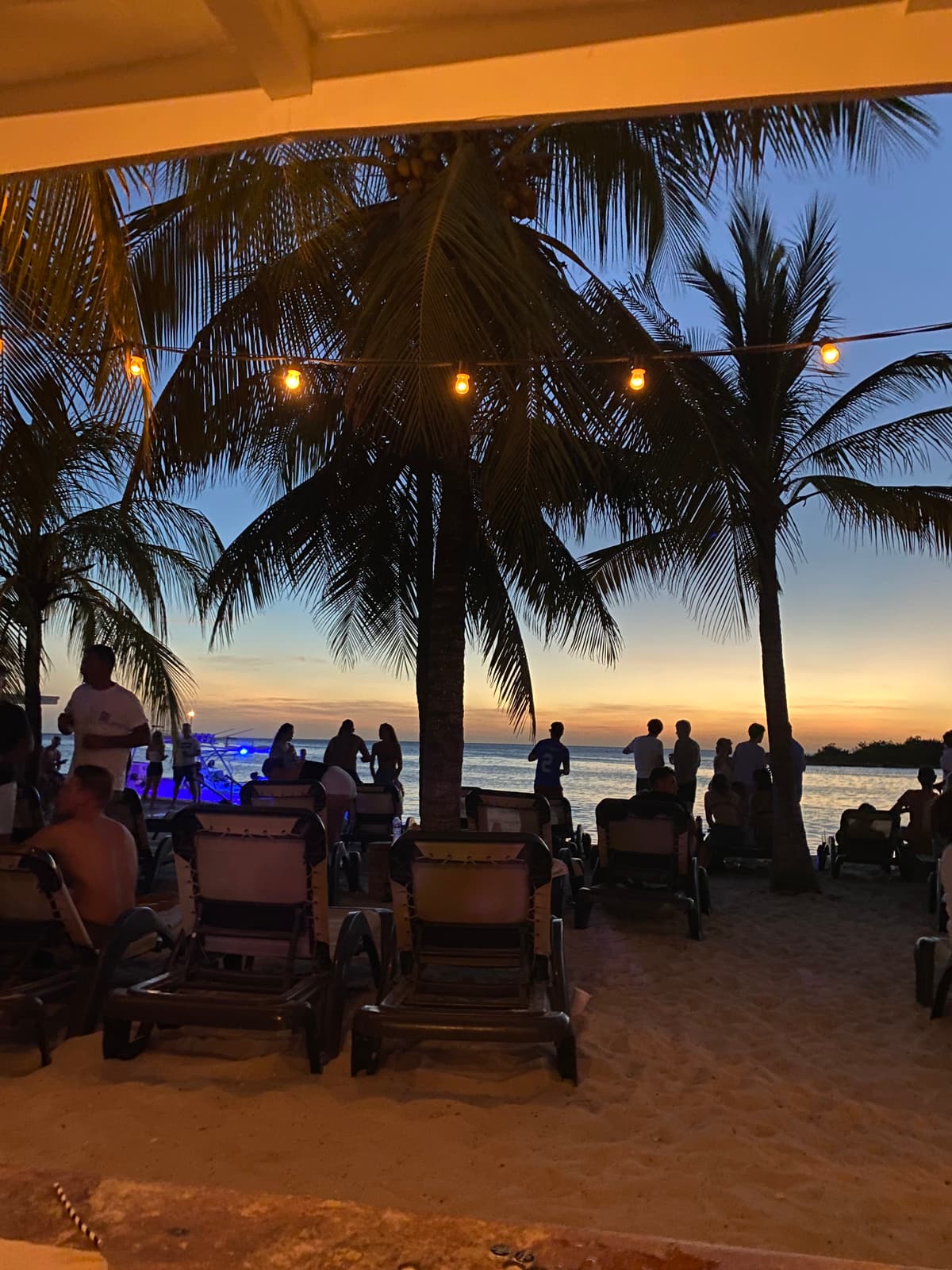Curaçao — 3